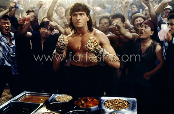 تشارلي يستعين بحراس اسرائيليين بعد اعترافه بديانته اليهودية!   صورة رقم 5