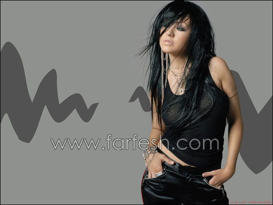 للأسف.. كريستينا اجيوليرا تفضل النساء على الرجال! صورة رقم 8 للأسف.. كريستينا اجيوليرا تفضل النساء على الرجال! صورة رقم 8