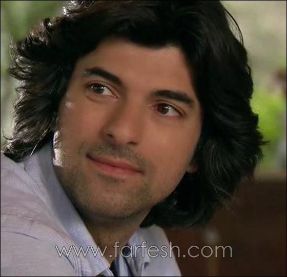 اليكم ما لا تعرفونه عن الممثل التركي إنجين أكيوريك 