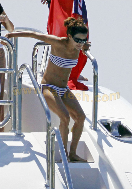 إيفا لونغوريا تعتزم تبني طفل من هاييتي!! صورة رقم 19 إيفا لونغوريا تعتزم تبني طفل من هاييتي!! صورة رقم 19