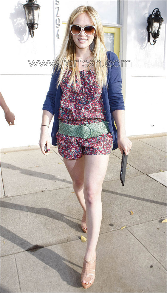 هيلاري داف.. حامل بمولودها الاول؟!! صورة رقم 23 هيلاري داف.. حامل بمولودها الاول؟!! صورة رقم 23