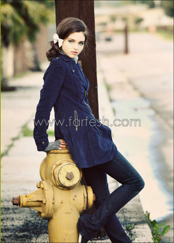 إنديا أيزلي تؤدي دور الممثلة أنجيلينا جولي بـ