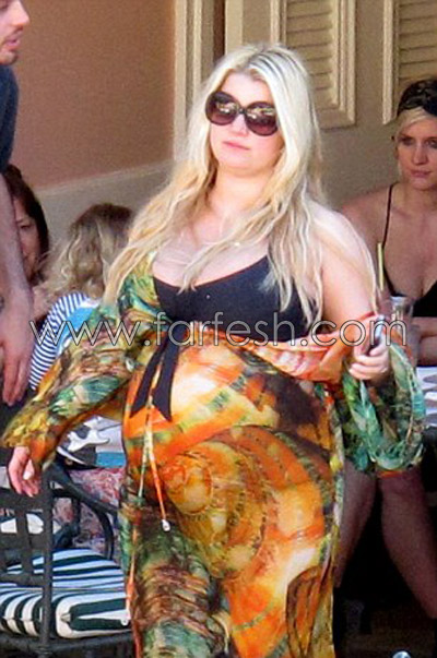 جيسيكا سيمبسون ترزق بطفلة من لاعب كرة القدم إيريك جونسون!  صورة رقم 2