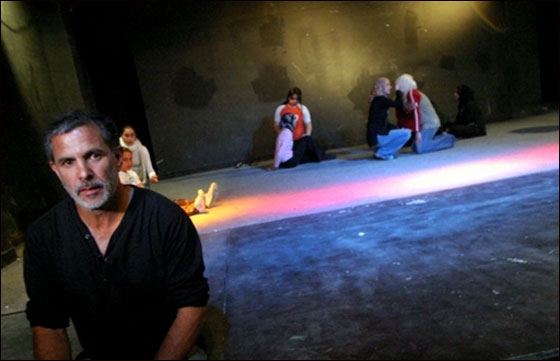 تشييع جثمان المخرج جوليانو مير اليوم في حيفا وجنين  صورة رقم 7