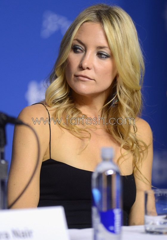 كيت هدسون تخطف الانظار بثوب اسود وحذاء اخضر اللون!! صورة رقم 6 كيت هدسون تخطف الانظار بثوب اسود وحذاء اخضر اللون!! صورة رقم 6