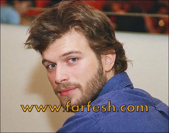 السر وراء صورة مهند بالمكياج بجانب العارضة شبه المنزوعة! صورة رقم 8 السر وراء صورة مهند بالمكياج بجانب العارضة شبه المنزوعة! صورة رقم 8