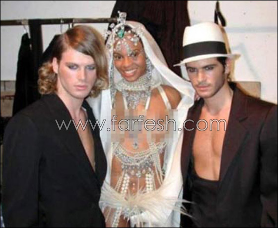 السر وراء صورة مهند بالمكياج بجانب العارضة شبه المنزوعة! صورة رقم 2 السر وراء صورة مهند بالمكياج بجانب العارضة شبه المنزوعة! صورة رقم 2