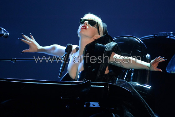 ليدي جاجا تستعد لاجراء عملية تحول لنوع ثانن!! صورة رقم 1 ليدي جاجا تستعد لاجراء عملية تحول لنوع ثانن!! صورة رقم 1