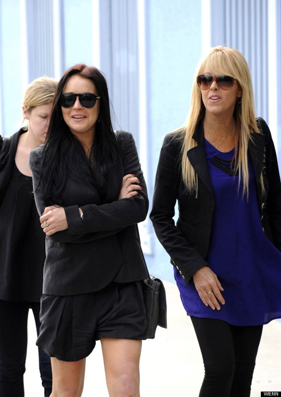 ليندسي لوهان استأجرت شقة بـ8000 دولار ورفضت العيش مع امها صورة رقم 3 ليندسي لوهان استأجرت شقة بـ8000 دولار ورفضت العيش مع امها صورة رقم 3