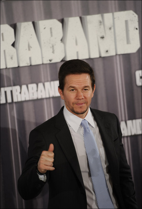 الممثل الأمريكي مارك واليبرغ يعود الى المدرسة لإتمام الثانوية! صورة رقم 3