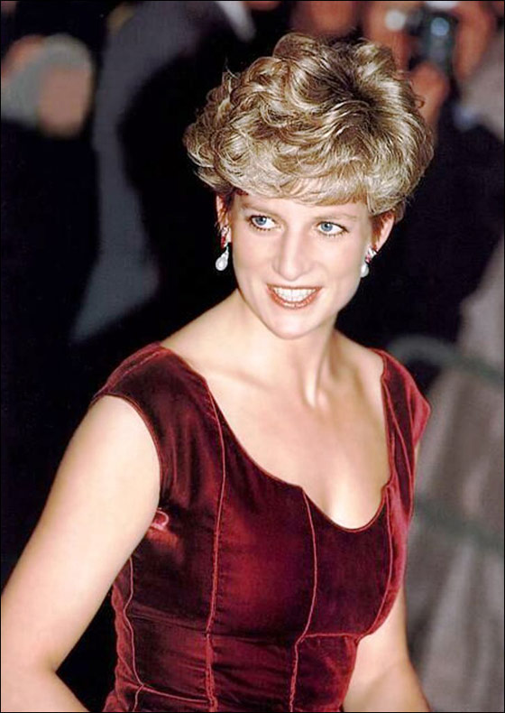 صفية الفايد: الأميرة ديانا قتلت لأنها اعتنقت الإسلام! صورة رقم 10 صفية الفايد: الأميرة ديانا قتلت لأنها اعتنقت الإسلام! صورة رقم 10