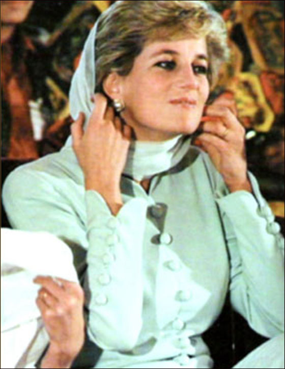 صفية الفايد: الأميرة ديانا قتلت لأنها اعتنقت الإسلام! صورة رقم 2 صفية الفايد: الأميرة ديانا قتلت لأنها اعتنقت الإسلام! صورة رقم 2