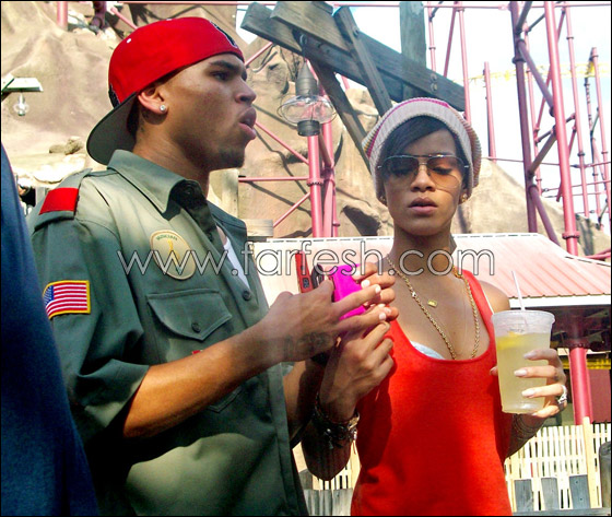 ريهانا وكريس براون.. سيعودان عاشقين من جديد؟ صورة رقم 3 ريهانا وكريس براون.. سيعودان عاشقين من جديد؟ صورة رقم 3