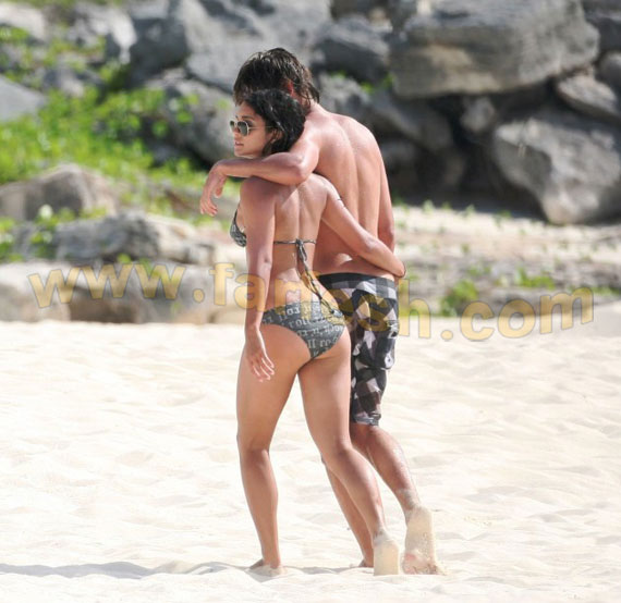 انتشار صور فاضحة للممثلة 