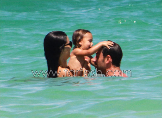 ابنة المثيرة ادريانا ليما تتقن ثلاثة لغات ولم تبلغ عامين بعد! صورة رقم 1 ابنة المثيرة ادريانا ليما تتقن ثلاثة لغات ولم تبلغ عامين بعد! صورة رقم 1