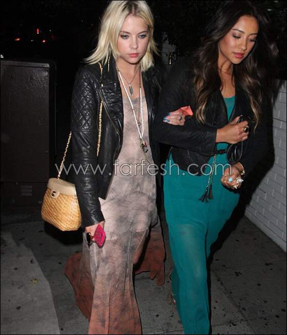 محرج: انشقاق فستان اشلي بينسون من الخلف يكشف عن مؤخرتها صورة رقم 8 محرج: انشقاق فستان اشلي بينسون من الخلف يكشف عن مؤخرتها صورة رقم 8