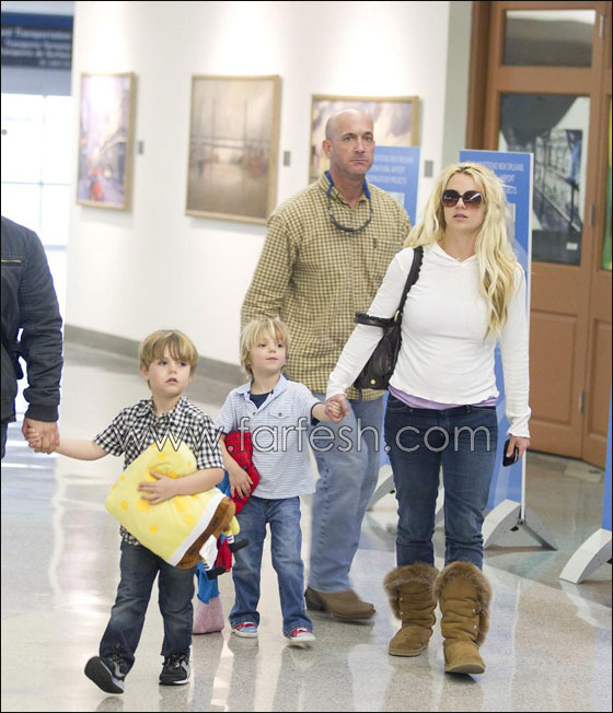 لترقص مع بريتني.. يجب ان تتعهد بابعادها عن المخدرات والكحول  صورة رقم 7