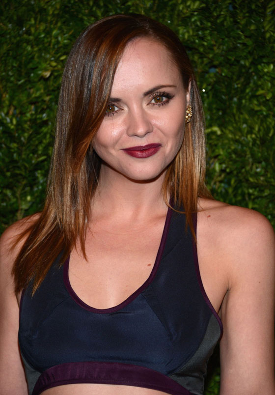 كريستينا ريتشي تعلن خطوبتها من حبيبها تقني التصوير صورة رقم 12 كريستينا ريتشي تعلن خطوبتها من حبيبها تقني التصوير صورة رقم 12