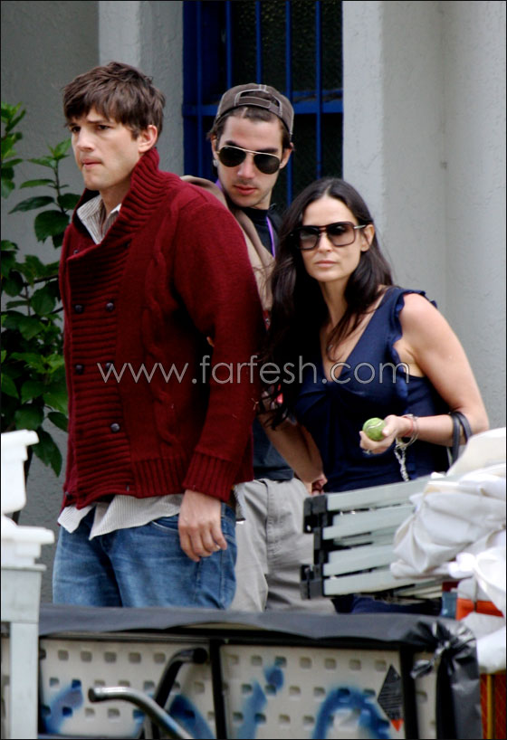 ديمي تنهي زواجها من اشتون بعد خيانته لها!  صورة رقم 3