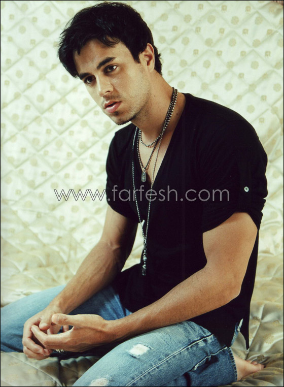 انريكي اغلاسياس يغني اغنية مثيرة جداً وجريئة! صورة رقم 7 انريكي اغلاسياس يغني اغنية مثيرة جداً وجريئة! صورة رقم 7