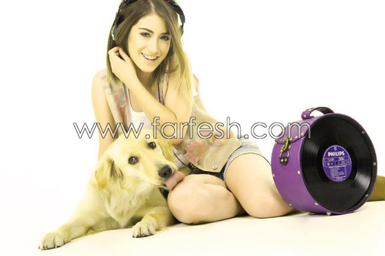 من وراء شخصية من وراء شخصية