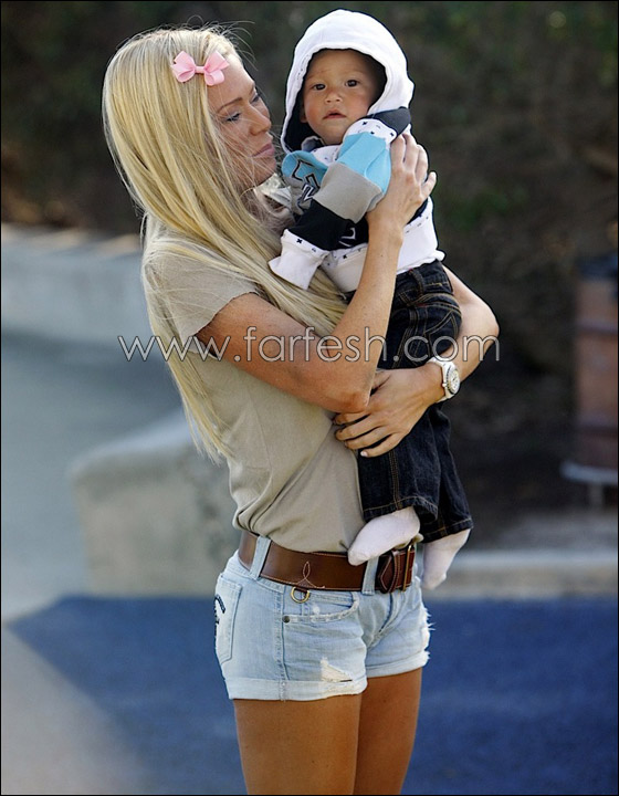 جينا جاميسون اعتزلت التمثيل الاباحي رافة باطفالها صورة رقم 4 جينا جاميسون اعتزلت التمثيل الاباحي رافة باطفالها صورة رقم 4