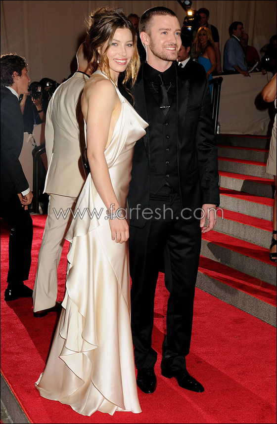 جيسيكا بيل الحسناء.. باتت عزباء  صورة رقم 3