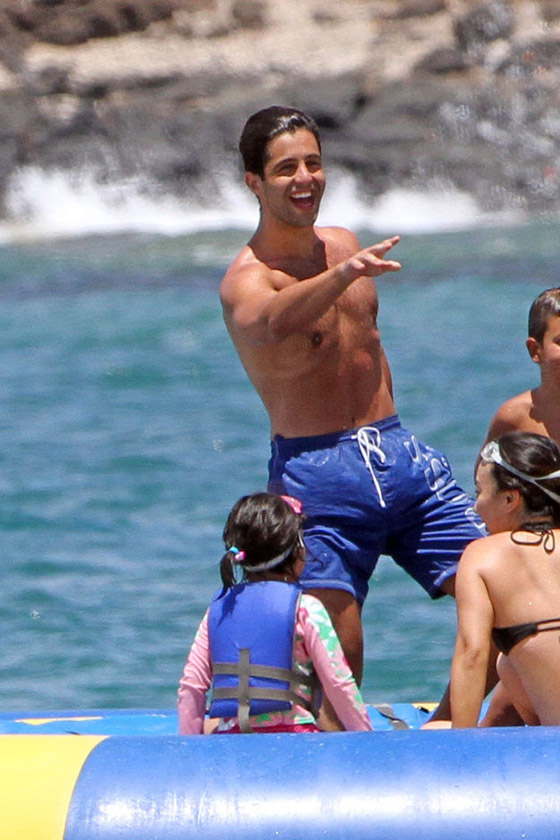 هل تتذكرون الممثل جوشوا مايكل اليكم صورة قبل وبعد الريجيم صورة رقم 16 هل تتذكرون الممثل جوشوا مايكل اليكم صورة قبل وبعد الريجيم صورة رقم 16