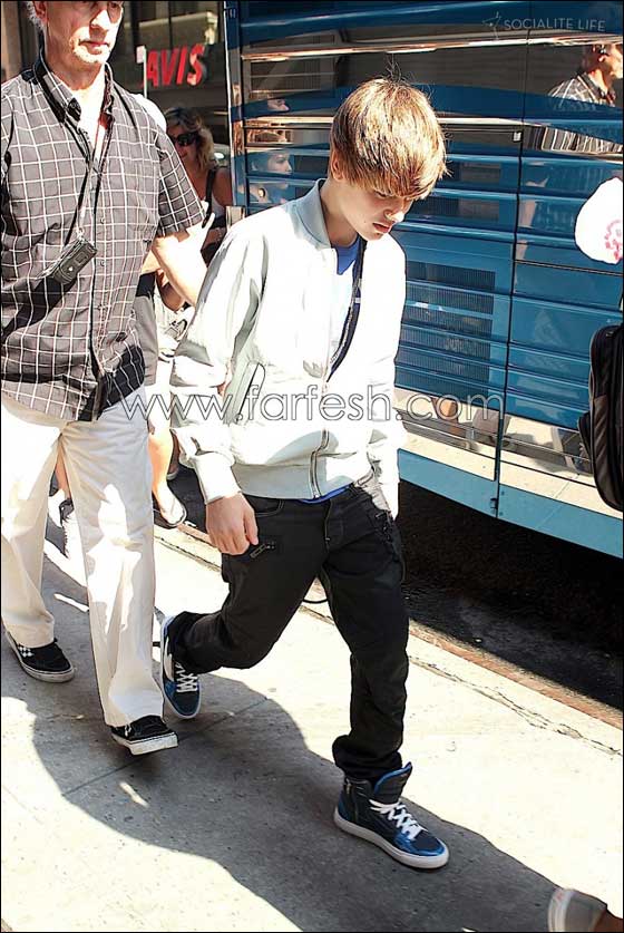 شاهدوا.. جستن بيبر لحظة هبوط طائرته الخاصة! صورة رقم 11 شاهدوا.. جستن بيبر لحظة هبوط طائرته الخاصة! صورة رقم 11