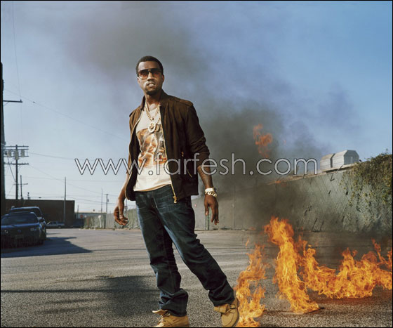 حبيبة كانيي ويست تعرض جسمها وتغوص تحت المياه  صورة رقم 9