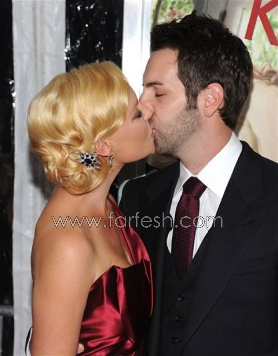 هيجل تكشف عن سر فضيحة البكيني مع رجال الشرطة! صورة رقم 2 هيجل تكشف عن سر فضيحة البكيني مع رجال الشرطة! صورة رقم 2