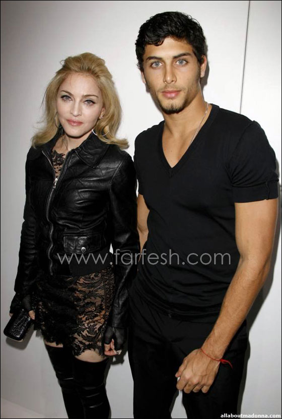 مادونا تنفق اكثر من 80 الف دولار على عائلة حبيبها  صورة رقم 1