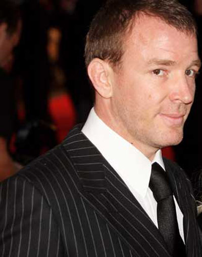 MDNA.. البوم مادونا القادم لمهاجمة زوجها السابق! صورة رقم 1 MDNA.. البوم مادونا القادم لمهاجمة زوجها السابق! صورة رقم 1