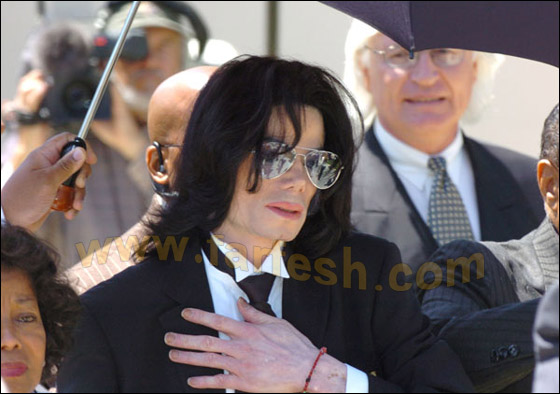 ريع تركة جاكسون تصل لاكثر من 300 مليون دولار بعد وفاته صورة رقم 7 ريع تركة جاكسون تصل لاكثر من 300 مليون دولار بعد وفاته صورة رقم 7