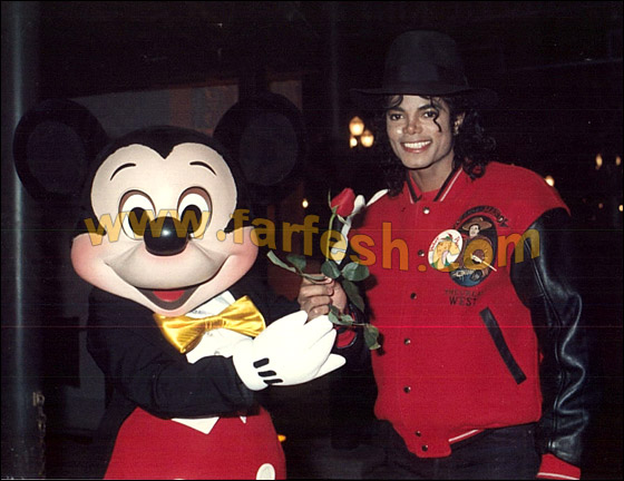 ريع تركة جاكسون تصل لاكثر من 300 مليون دولار بعد وفاته صورة رقم 13 ريع تركة جاكسون تصل لاكثر من 300 مليون دولار بعد وفاته صورة رقم 13