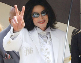 ريع تركة جاكسون تصل لاكثر من 300 مليون دولار بعد وفاته صورة رقم 1 ريع تركة جاكسون تصل لاكثر من 300 مليون دولار بعد وفاته صورة رقم 1