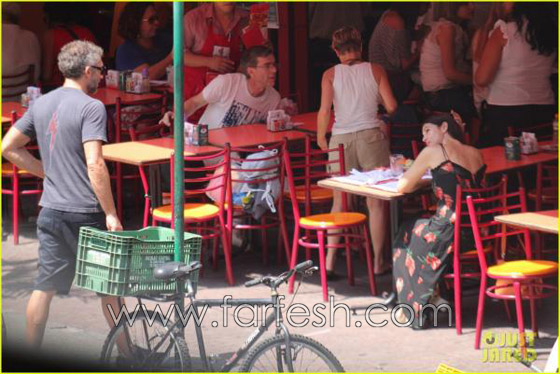 مونيكا بيلوتشي أكثر من رائعة بعد ان اتمت الـ48 عاما! صورة رقم 3 مونيكا بيلوتشي أكثر من رائعة بعد ان اتمت الـ48 عاما! صورة رقم 3