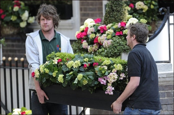 مسلسلات اون لاين ينقل لكم احدث الصور لتوافد أهم الشخصيات للزفاف الملكي  صورة رقم 58