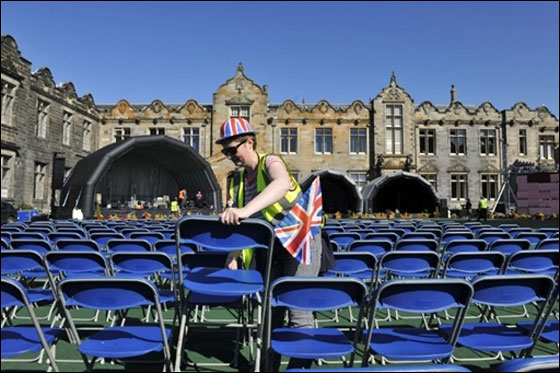 مسلسلات اون لاين ينقل لكم احدث الصور لتوافد أهم الشخصيات للزفاف الملكي  صورة رقم 61
