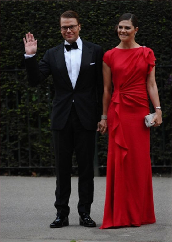 مسلسلات اون لاين ينقل لكم احدث الصور لتوافد أهم الشخصيات للزفاف الملكي  صورة رقم 6