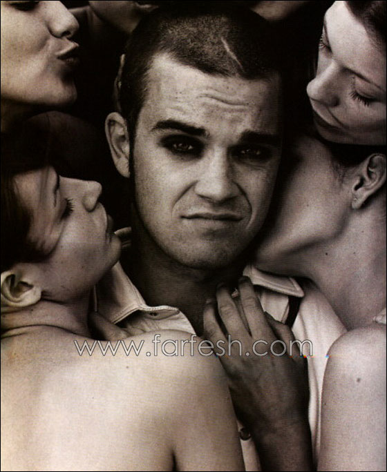 روبي ويليامز لا يستطيع السيطرة على نفسه امام كايلي وهي منزوعة! صورة رقم 12 روبي ويليامز لا يستطيع السيطرة على نفسه امام كايلي وهي منزوعة! صورة رقم 12