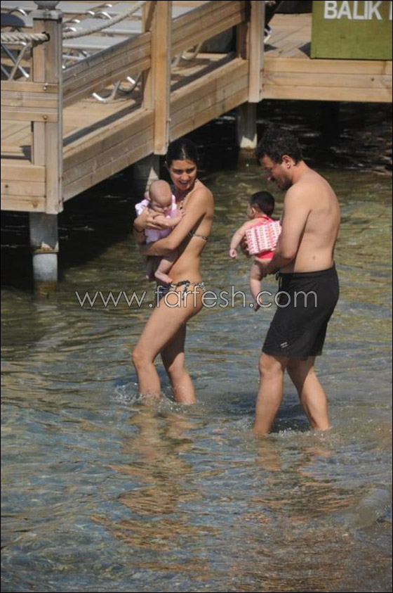 صور نادرة للنجمة التركية  