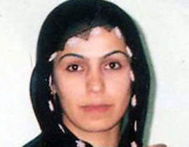 ام تركية تضحي بحياتها لانقاذ اطفالها من الانفجار! صورة رقم 1