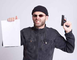 القبض على مصري صور جارته وهو يقيم علاقة معها وابتز زوجها! صورة رقم 1