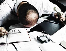 اخيرا وبعد 34 عاما من تخرجه.. اردني يحصل على وظيفة! صورة رقم 1