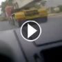 بالفيديو: متهور سعودي يعبر بسيارته من تحت الشاحنات