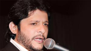  معين شريف: لا اتابع برامج الهواة واللجنة بدها لجنة!  