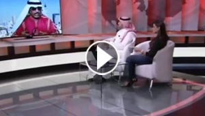 بالفيديو.. ملابس الضيف الغريبة تدخل المذيع في نوبة ضحك ملفتة 