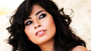 مقاضاة الفنانة روبي قضائيا بسبب حملها !!
