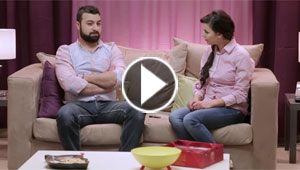  فيديو مضحك: عروس تتغزل بصديق عريسها قائلة: انت احلى من العريس!  